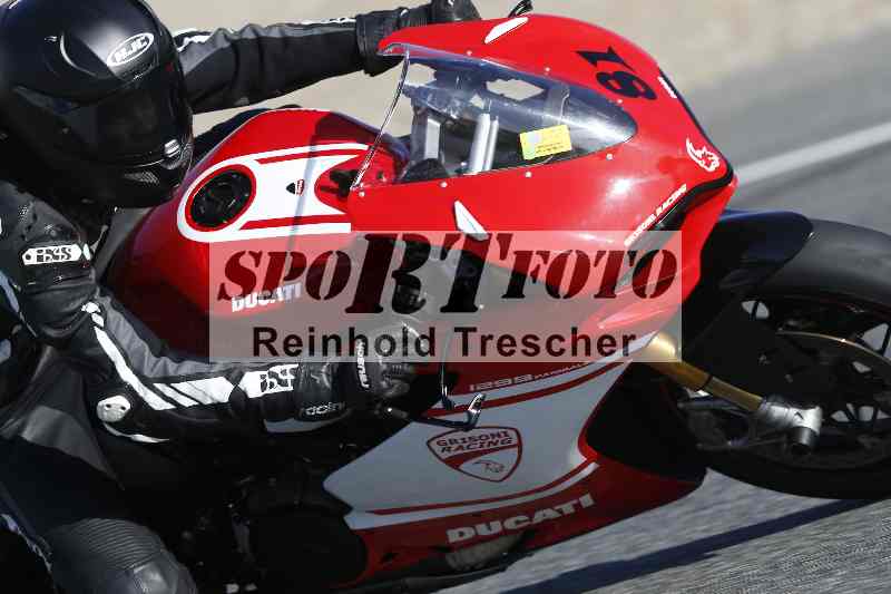 /Archiv-2025/02 28.-31.01.2025 Moto Center Thun Jerez/gruen-green/81